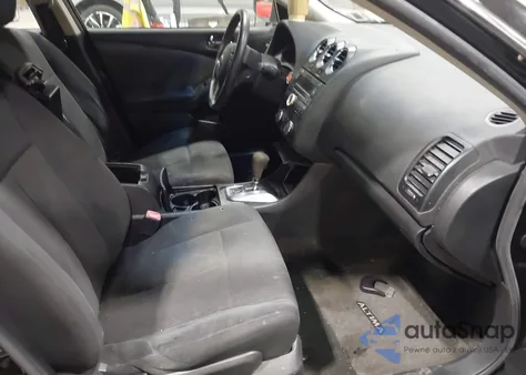 2011 Nissan Altima 2.5 S z USA, uszkodzony, nr VIN 1N4AL2AP1BN467054